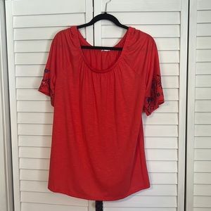 Lady’s top never worn